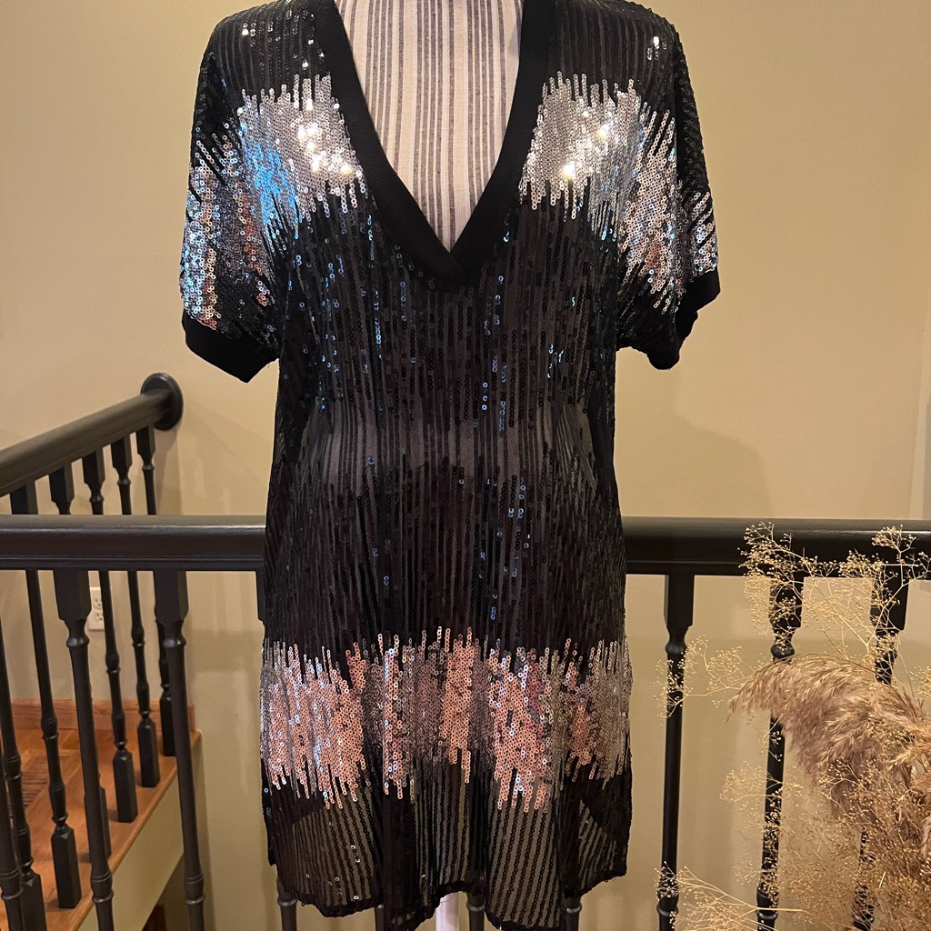 Sequintunic By Inc